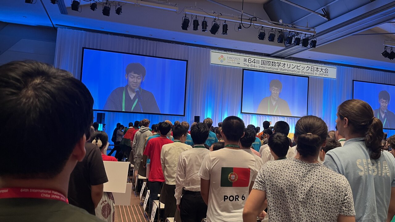 64. rahvusvaheline matemaatikaolümpiaadi avatseremoonia Jaapani linnas Chibas, Makuhari Messe konverentsihoones.