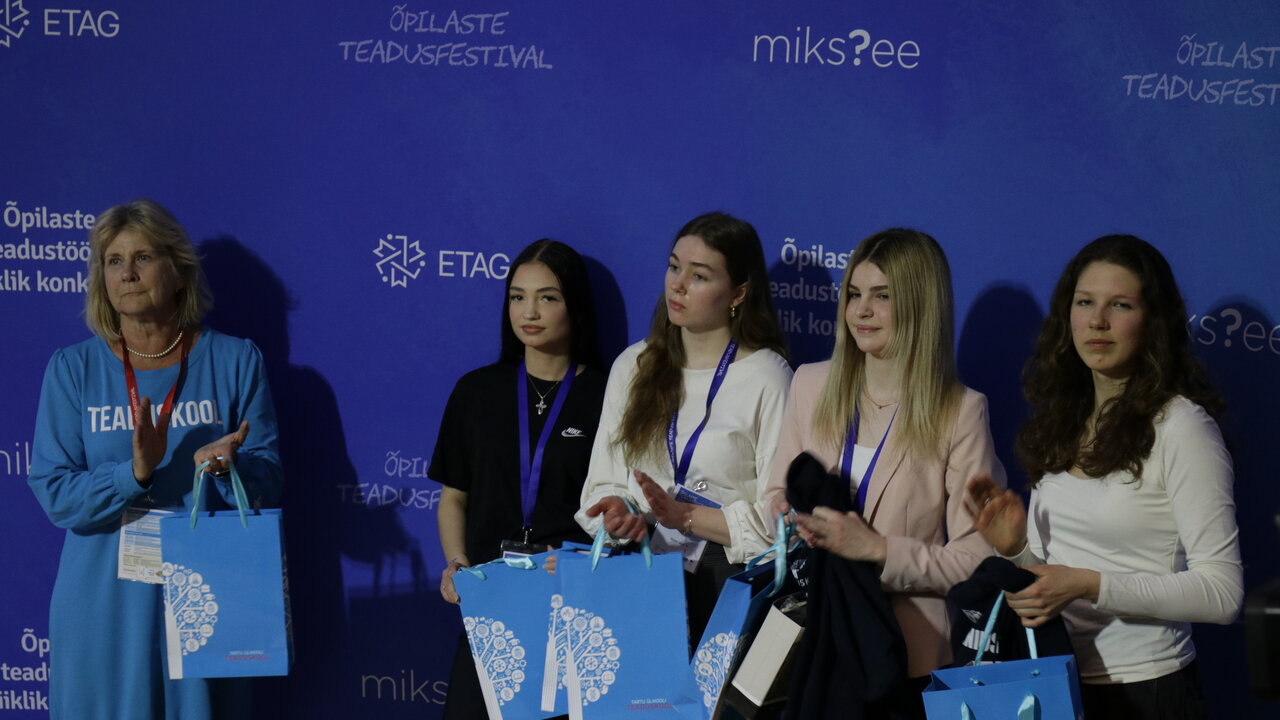 Õpilaste teadusfestivali teaduskooli eripreemiad