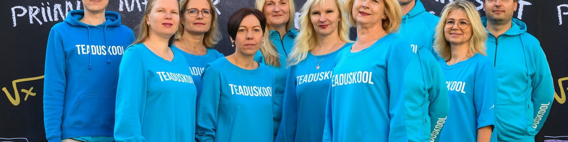 Tartu Ülikooli teaduskooli töötajad 2021. aastal.